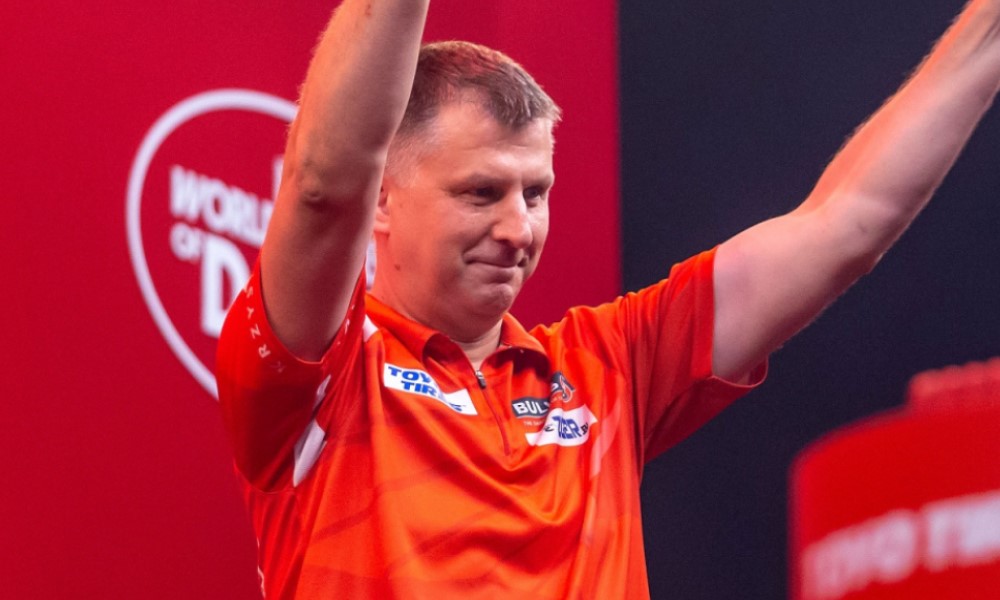 Krzysztof Ratajski podczas Superbet Poland Darts Masters 2023 w Warszawie