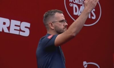 Łukasz Wacławski podczas Superbet Poland Darts Masters 2023